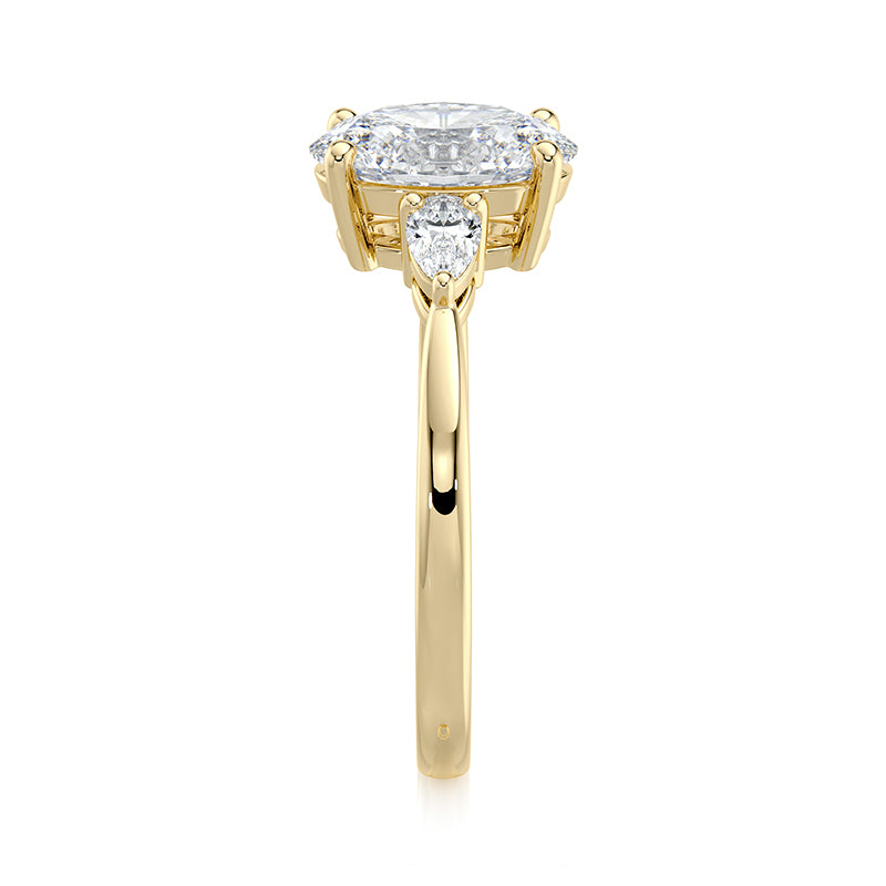 2 CT Oval E-VVS2 Lab Grown Diamond Engagement Ring Three Stone Ring