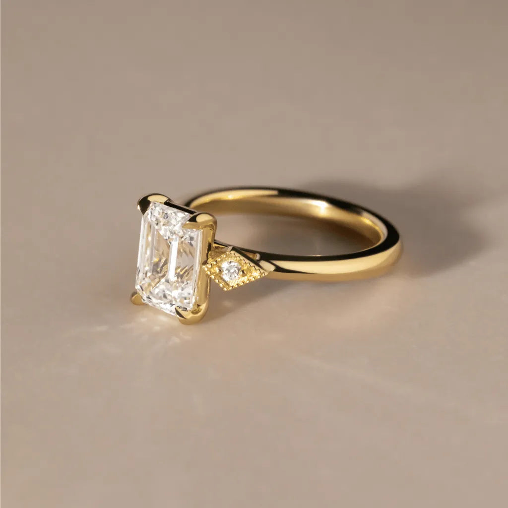 2 Carat Emerald Cut Lab Grown Diamond Vintage Engagement Ring – Isabella