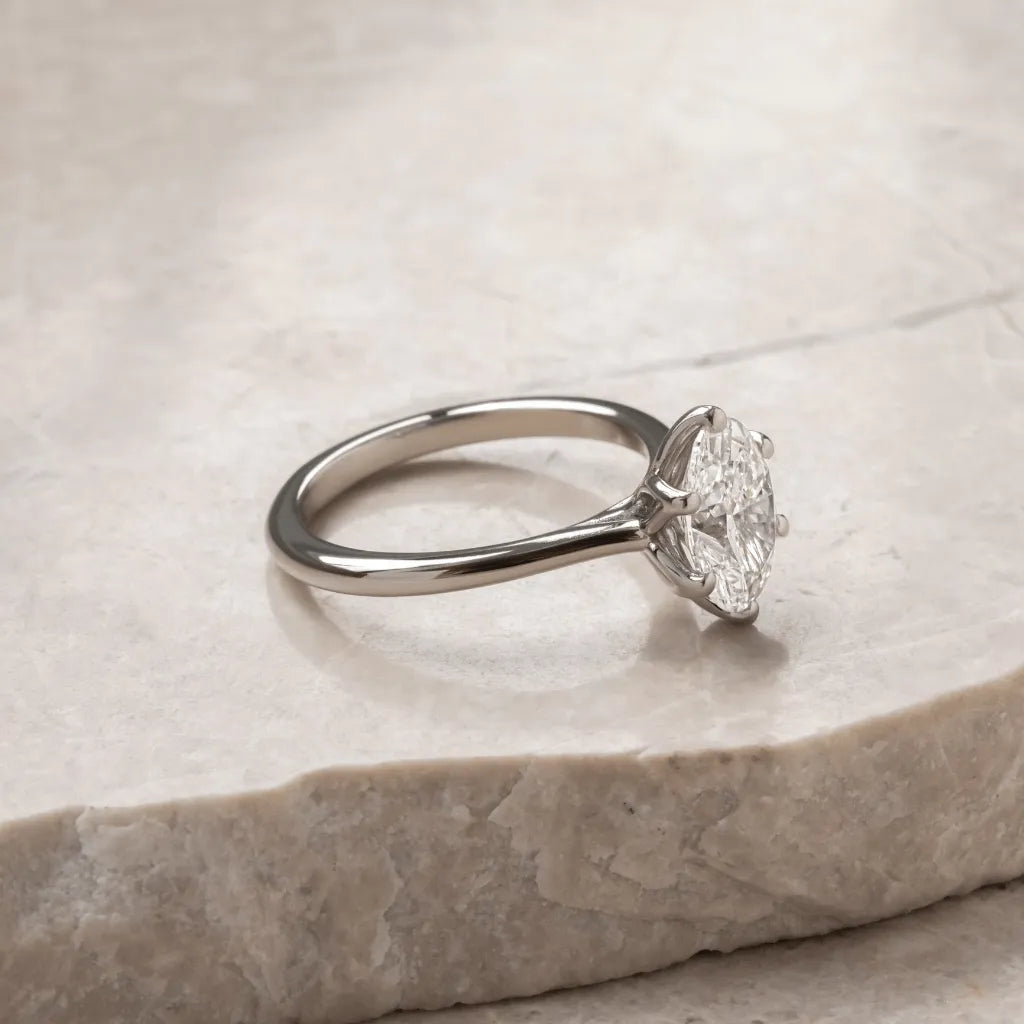 2 Carat Oval Cut Lab Grown Diamond Solitaire Engagement Ring in Gold – Elowen
